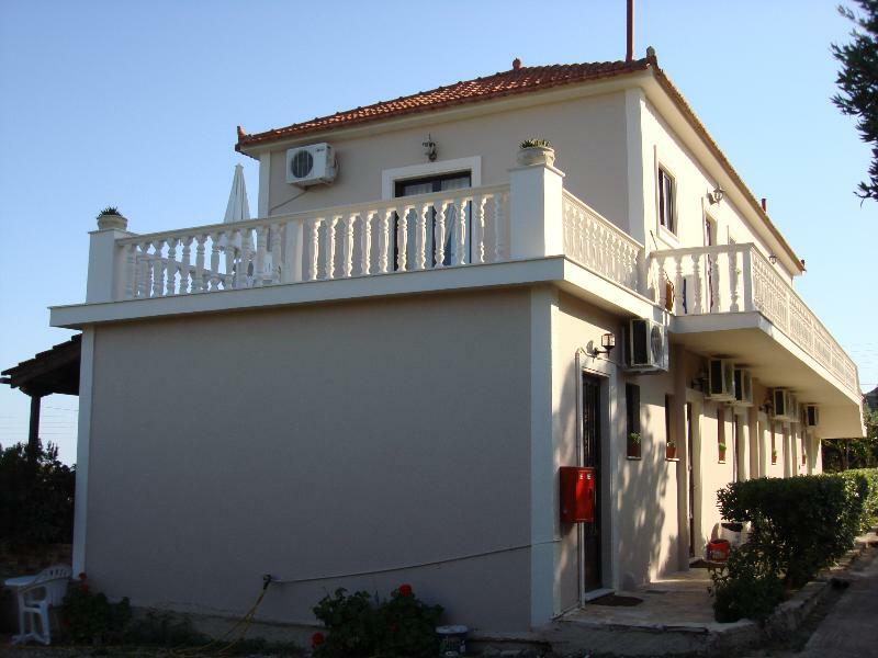 Villa Kapnisi Ανω Βασιλικος Εξωτερικό φωτογραφία